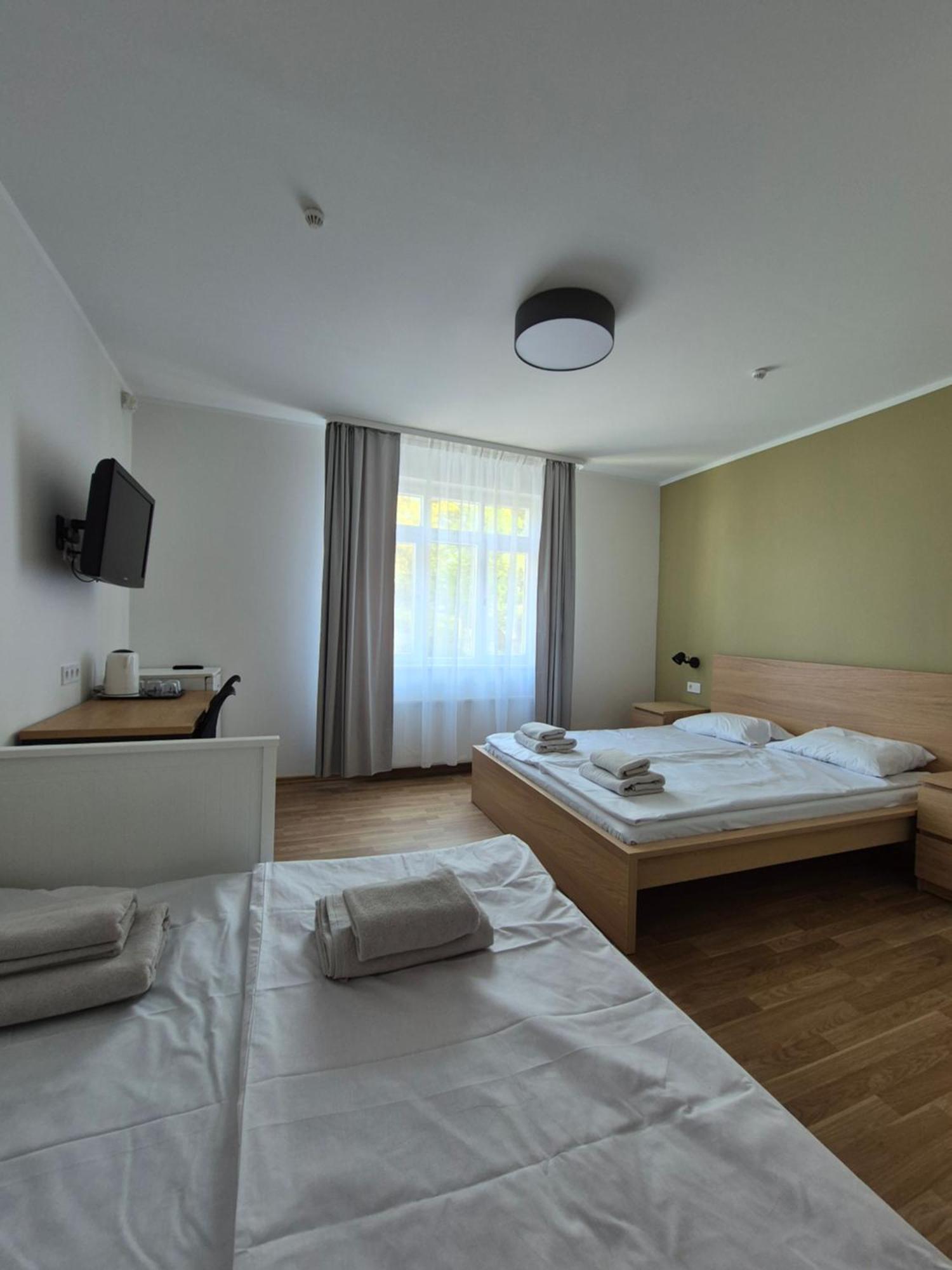Elina Hotel ยูร์มาลา ห้อง รูปภาพ