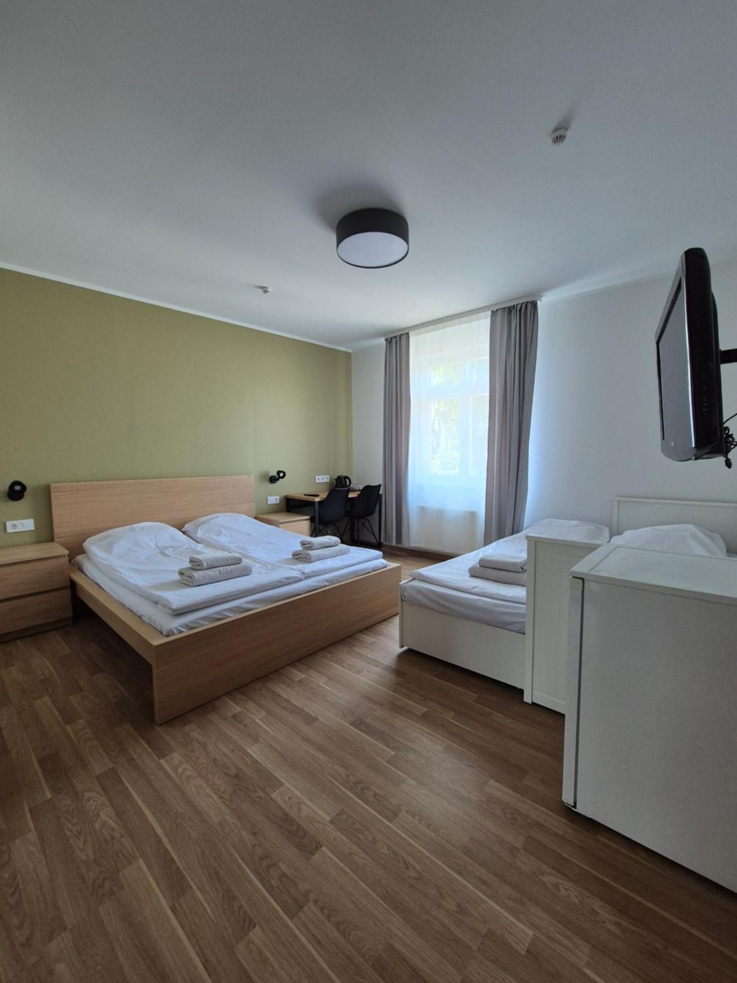 Elina Hotel ยูร์มาลา ห้อง รูปภาพ