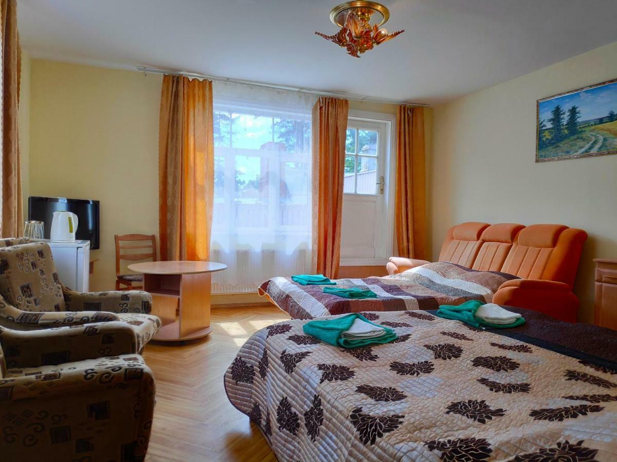Elina Hotel ยูร์มาลา ภายนอก รูปภาพ